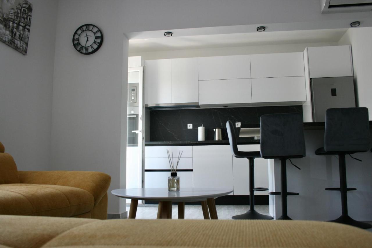 Apartments Antea Трогир Екстериор снимка