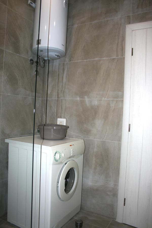 Apartments Antea Трогир Екстериор снимка