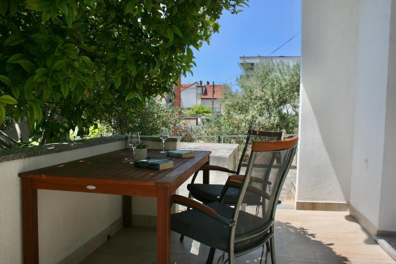 Apartments Antea Трогир Екстериор снимка